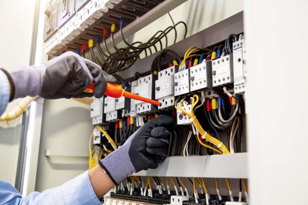 Impianti elettrici esterni cosa valutare